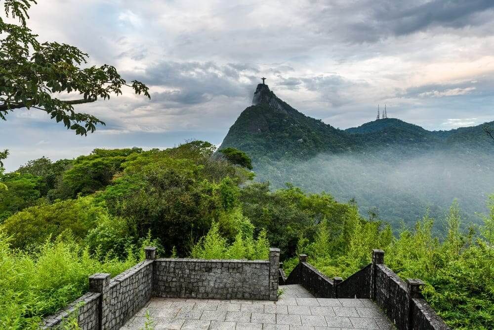 Turismo no Rio de Janeiro / Imagem: Shutterstock/vitormarigo