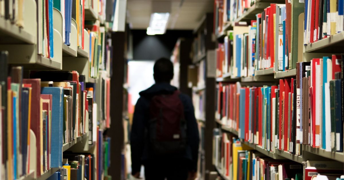 Educação midiática contra desinformação