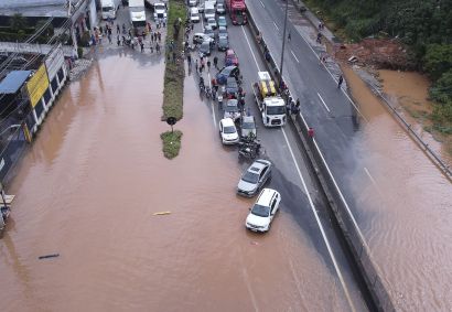 SP - CHUVAS/SP/RÉGIS BITTENCOURT/INTERDIÇÃO - GERAL -