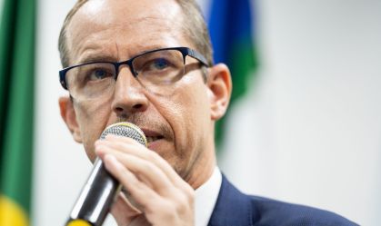 Secretário do Ministério da Justiça pede seriedade e prudência em apuração sobre médicos assassinados