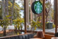 Licenciada da Starbucks no Brasil diz que segue operando a marca no país