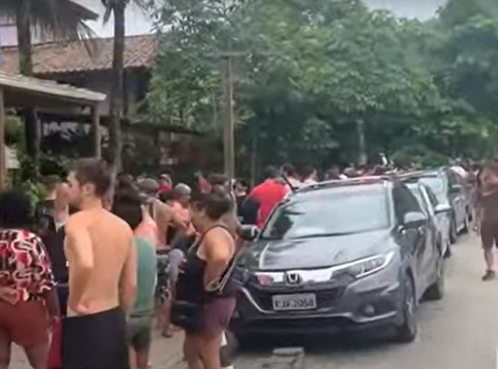 sao sebastia fila comida