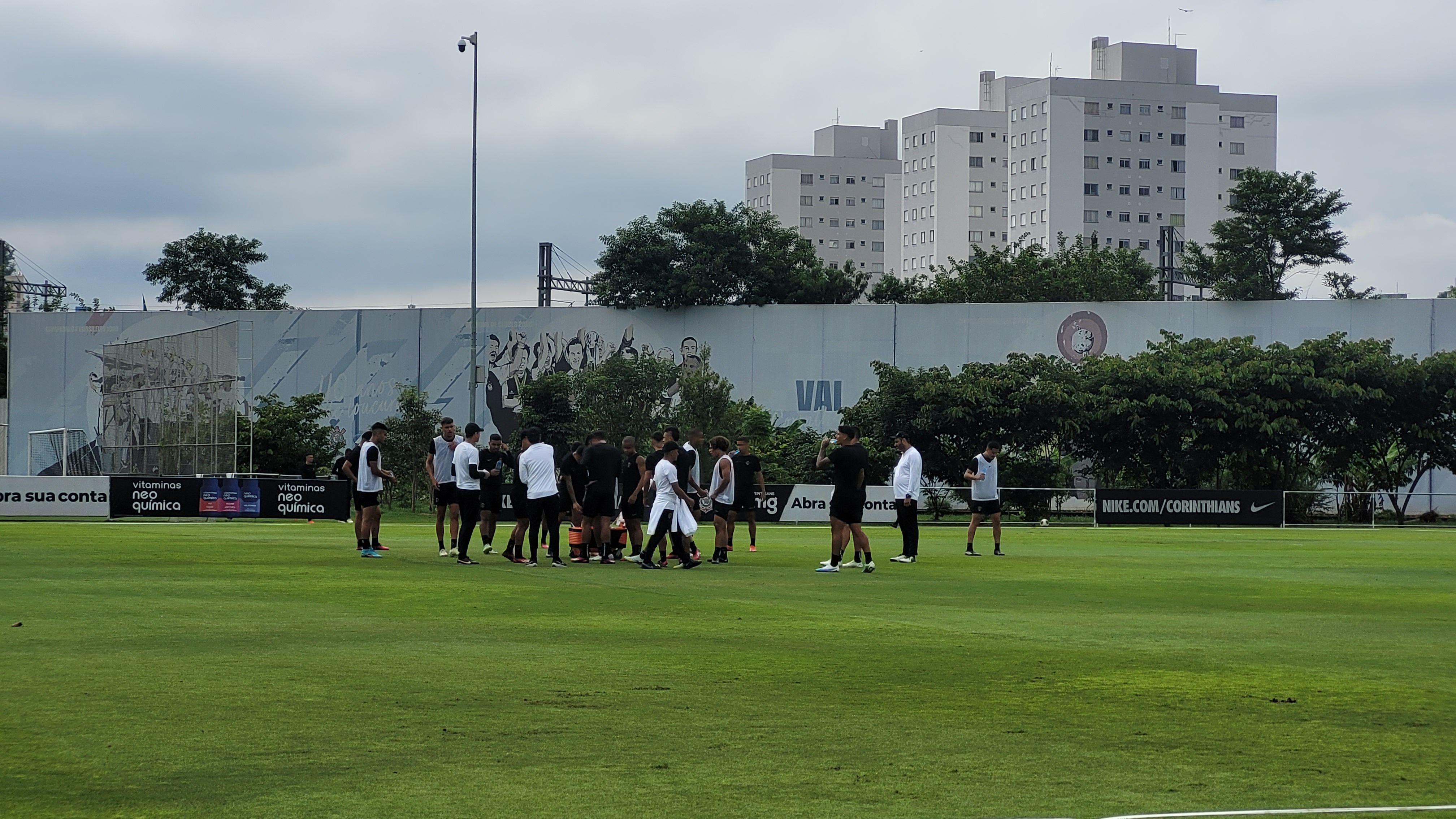 Treino do Corinthains no CT Dr. Joaquim Grava