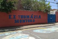 Filha relata carinho de alunos com professora morta: “Vinham e a abraçavam”