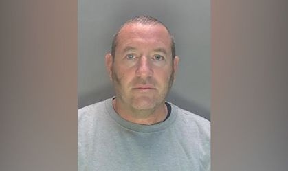 Como falhas e omissão permitiram que policial britânico cometesse dezenas de crimes sexuais por duas décadas