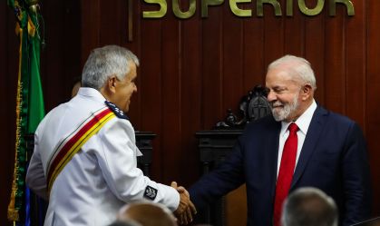 O presidente da República, Luiz Inácio Lula da Silva (PT), durante a cerimônia de posse do presidente do Superior Tribunal Militar (STM), brigadeiro Francisco Joseli Parente Camelo
