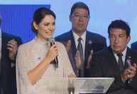 “A única joia preciosa aqui hoje são vocês, mulheres”, diz Michelle Bolsonaro em evento do PL