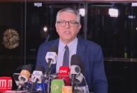 Padilha diz que recepção a Bolsonaro no aeroporto de Brasília “flopou”