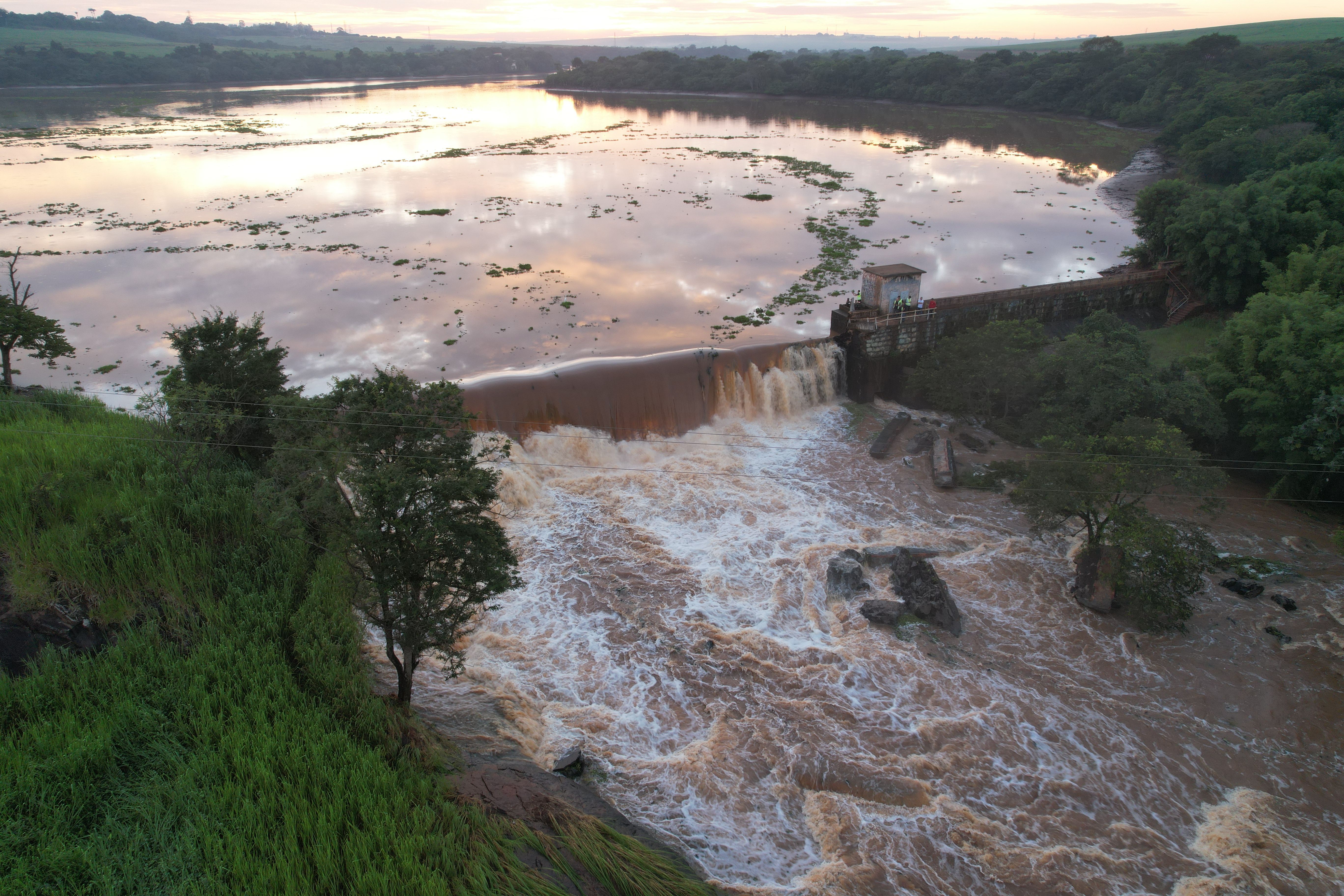 Barragem
