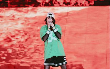 Billie Eilish encerra a primeira noite da décima edição do Lollapalooza Brasil, em 2023.