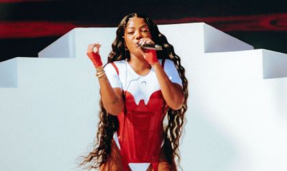Doação de sangue por ingressos: Entenda a polêmica da campanha da cantora Ludmilla