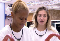 Aline ensina Bruna a cantar “Ragatanga” no BBB; veja músicas que você talvez já cantou errado