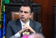 Pacheco pede a Campos Neto que juros caiam no Brasil: “É uma súplica do Senado”