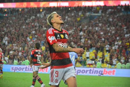Pedro, atacante do Flamengo, em jogo da final da Recopa Sul-Americana