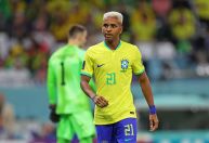 Sem Neymar, Rodrygo herda a camisa 10 da Seleção Brasileira contra o Marrocos