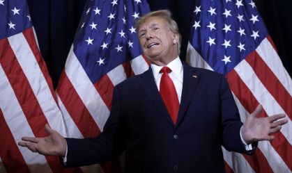 Trump e republicanos tentam reverter sistema de votação por correio para eleição de 2024