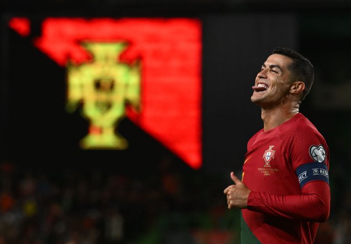 Cristiano Ronaldo de reage durante a partida do grupo J da fase de qualificação para a UEFA EURO 2024 entre Portugal e Liechtenstein, no Estádio José Alvalade, em 23 de março de 2023, em Lisboa, Portugal. / Zed Jameson/ Getty Images