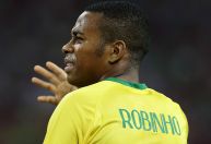 Defesa de Robinho recorre ao STF para evitar prisão imediata ordenada pelo STJ