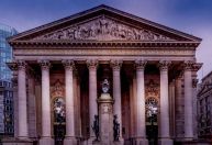 Bolsa de Londres interrompe negociações pela primeira vez em 4 anos