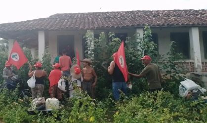 Gabriela Araujo: Criminoso é o Estado, e não os movimentos pela reforma agrária