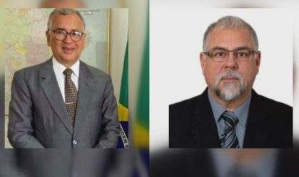 O embaixador Francisco Mauro Brasil de Holanda (esq.) e o oficial de chancelaria Paulo Sallas (dir.)