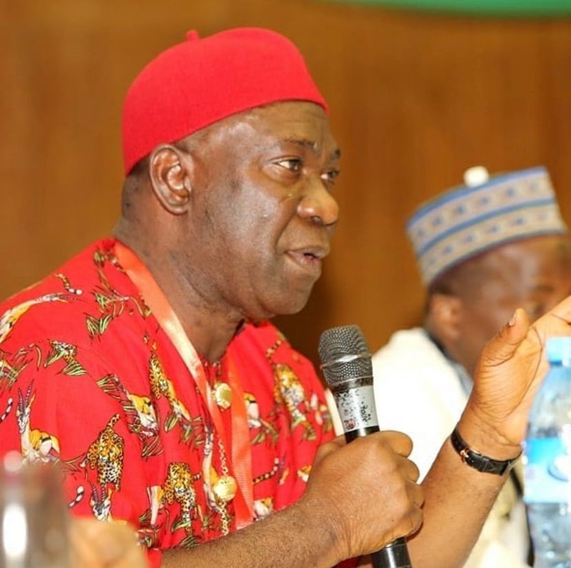 Senador nigeriano Ike Ekweremadu