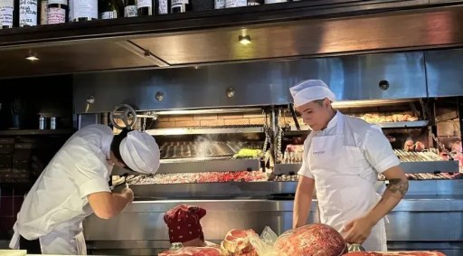 Especializado em parrilla, Don Julio está entre os melhores restaurantes da América Latina e do mundo