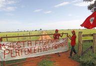 Governo estuda expropriar terras de grandes devedores para promover reforma agrária