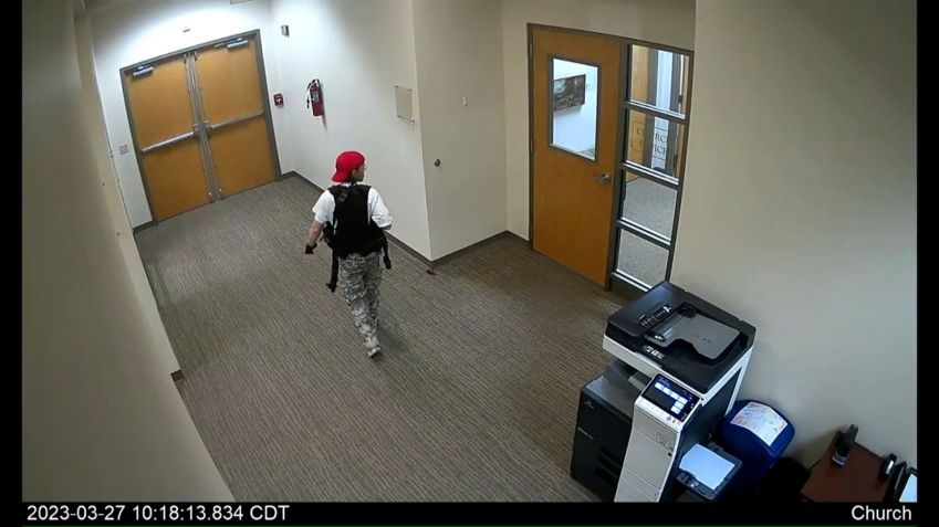 Imagens de vigilância mostram Hale dentro do prédio / Departamento de Polícia Metropolitana de Nashville