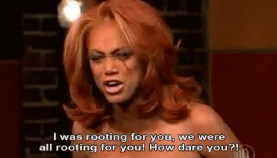 Tyra Banks, em "America's Next Top Model" em 2005, tornou-se um meme duradouro. A frase diz: “Eu estava torcendo por você! Estávamos todos torcendo por você!” / Da CBS Television Distribution
