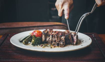 Cientistas testam método que torna carne bovina mais gostosa