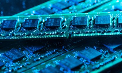 Tarifaço: EUA iniciam estudos sobre importações de farmacêuticos e chips