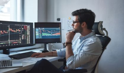 Busy,Working,Day.,Side,View,Of,Successful,Trader,Or,Businessman
