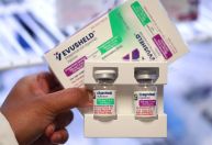 Anvisa suspende temporariamente autorização do medicamento Evusheld para Covid-19