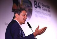 “Ele tem mandato até o ano que vem e eu vou respeitar”, diz Haddad sobre tentativa de tirar Campos Neto do BC