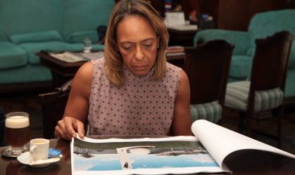 Prefeitura de Santos deseja homenagear Pelé; monumento desenhado por Niemeyer pode ser construído