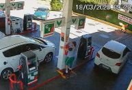 Frentista joga gasolina e põe fogo em cliente após discussão em posto de Curitiba