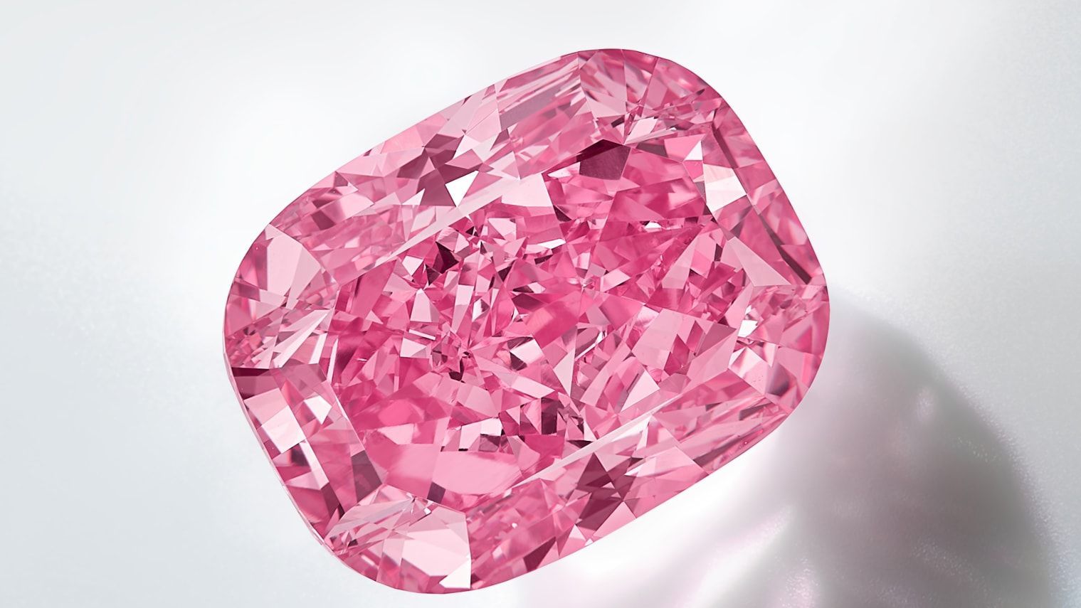 http___cdn.cnn.com_cnnnext_dam_assets_230328171155-01-eternal-pink-diamond