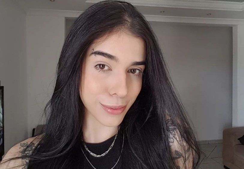 Jovem que teve reação alérgica após cheirar pimenta volta a ser internada