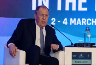 Em conferência, Lavrov diz que guerra não foi iniciada pela Rússia e plateia dá risada