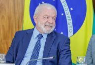 Lula remarca viagem à China para 11 de abril