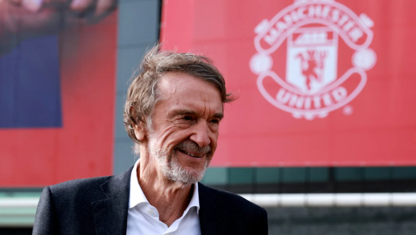 Ratcliffe foi fotografado em Old Trafford na sexta-feira. / Phil Noble/Reuters