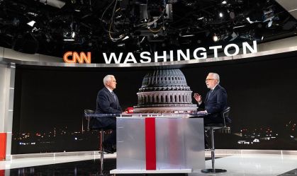 Ex-vice-presidente, Mike Pence diz à CNN que acusação contra Trump é "ultrajante"