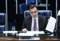 Pacheco assina ato que retorna com comissões mistas para análises de MPs; Lira segue contra