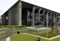 Brasil diz aos EUA não classificar PCC e CV como organizações terroristas