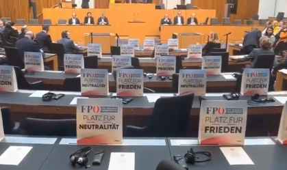 Legisladores de extrema direita saem durante discurso de Zelensky na Áustria