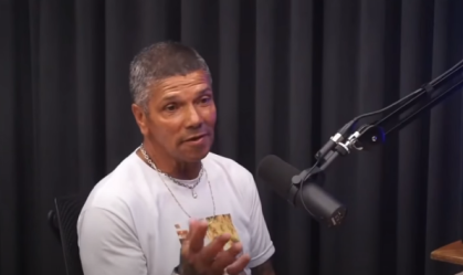 Pedrinho Matador em participação do Cometa Podcast, em 2021