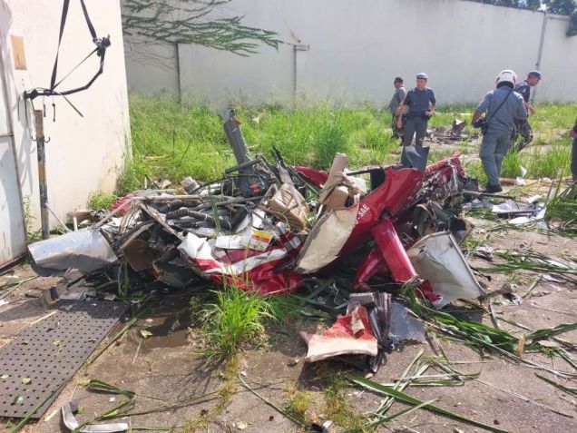 Queda de helicóptero na região da Barra Funda, em São Paulo / Reprodução