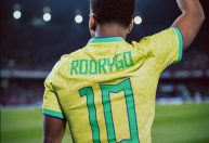 Rodrygo Goes homenageia Pelé e Neymar após usar camisa 10 em jogo da Seleção