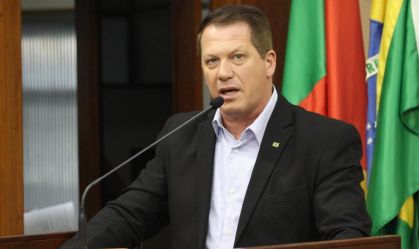 Vereador gaúcho é condenado a pagar R$ 100 mil por falas contra baianos